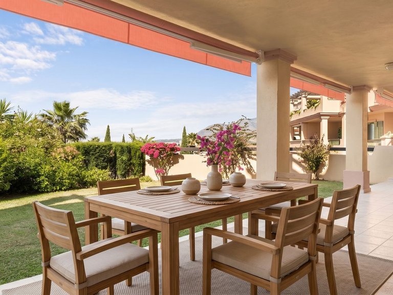 Apartment for Sale in Los Flamingos, Malaga 1