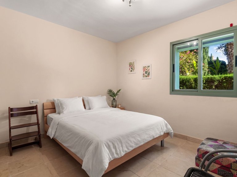Apartment for Sale in Los Flamingos, Malaga 11