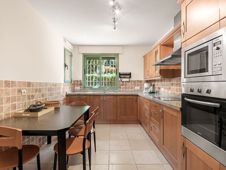 Apartment for Sale in Los Flamingos, Malaga 6