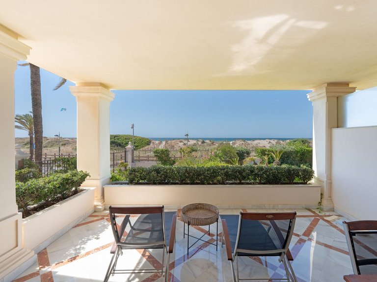 Apartment for Sale in Los Monteros, Malaga 1