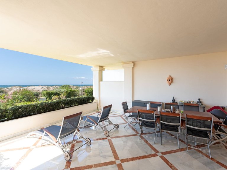 Apartment for Sale in Los Monteros, Malaga 10