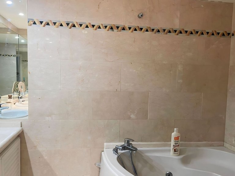 Apartment for Sale in Nueva Andalucía, Malaga 14