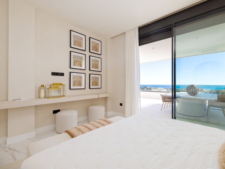 Apartment for Sale in New Golden Mile, Malaga 14