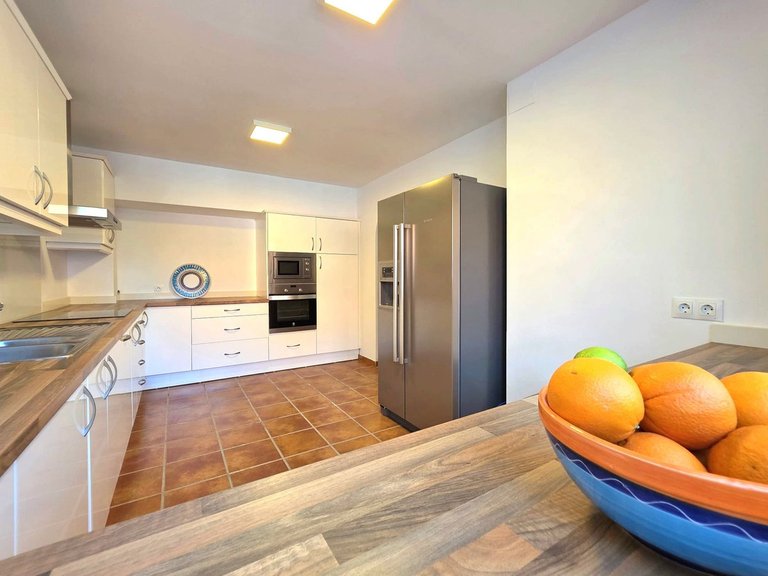Villa for Sale in Casares Playa, Malaga 5