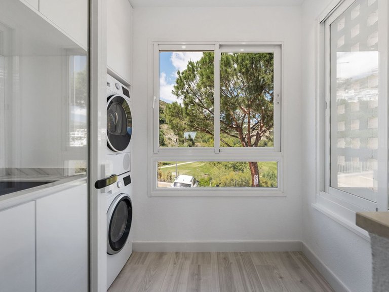 Apartment for Sale in Benahavís, Malaga 27
