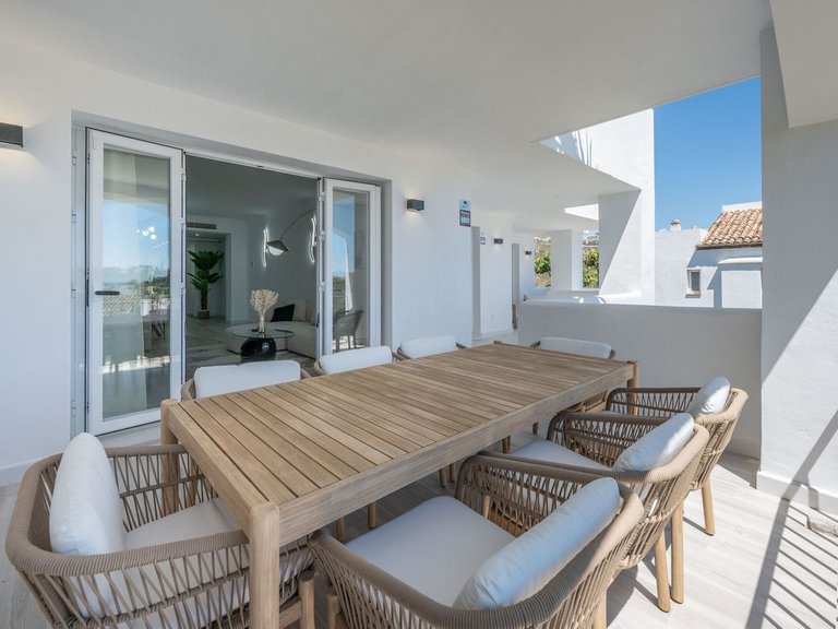 Apartment for Sale in Benahavís, Malaga 30