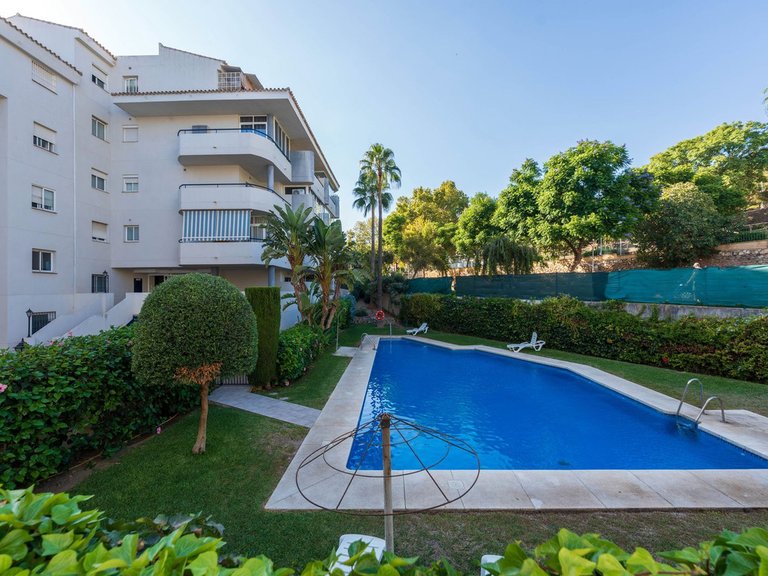 Apartment for Sale in Fuengirola, Malaga 11