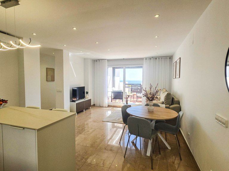 Apartment for Sale in La Duquesa, Malaga 11