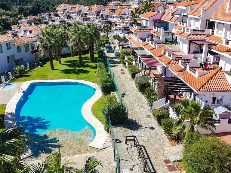 Apartment for Sale in La Duquesa, Malaga 2