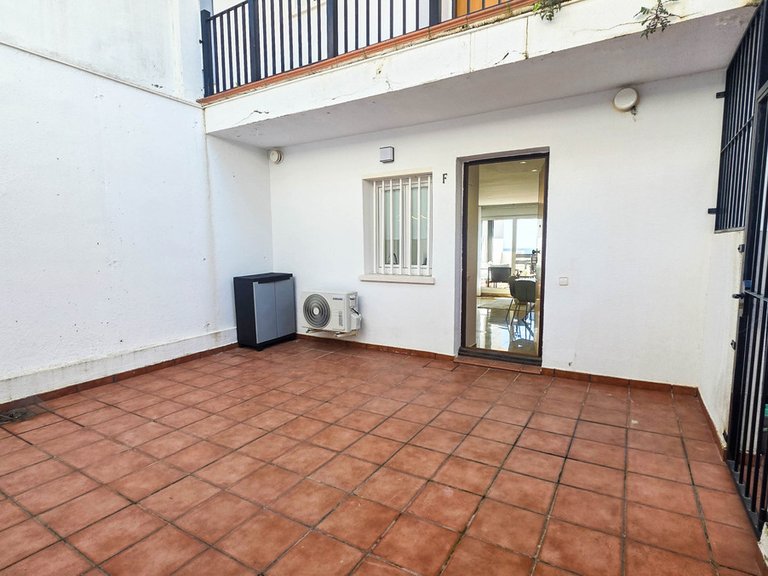 Apartment for Sale in La Duquesa, Malaga 26