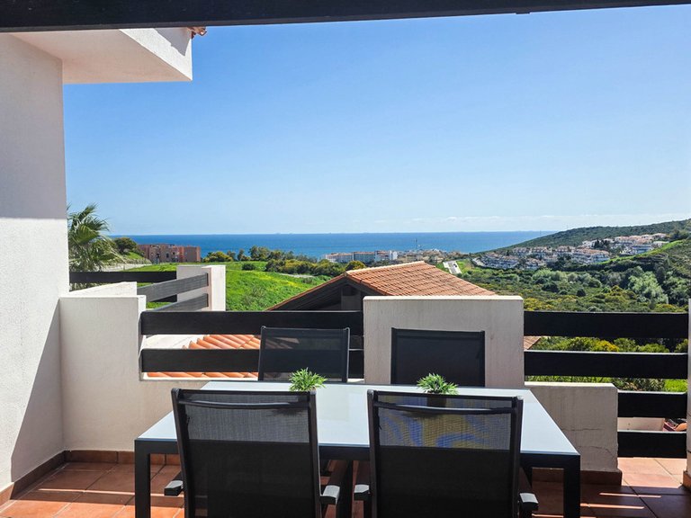 Apartment for Sale in La Duquesa, Malaga 6