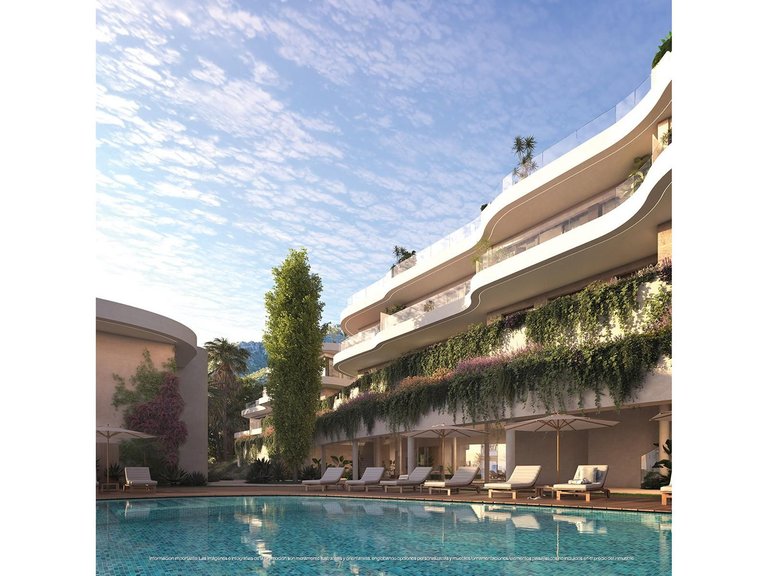 Villa for Sale in Higueron, Malaga 11