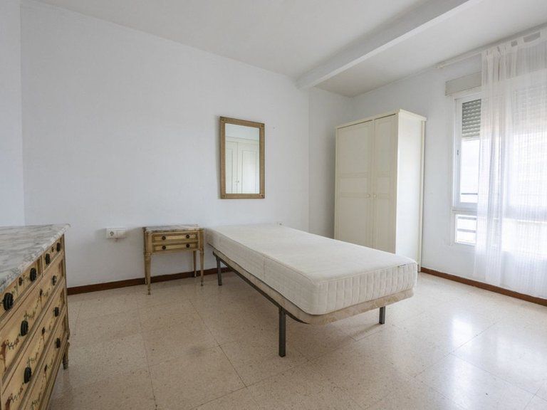 Apartment for Sale in Marbella, Malaga 16