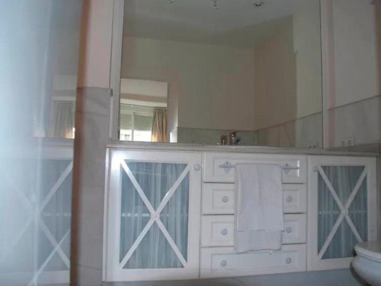 Apartment for Sale in Marbella, Malaga 25
