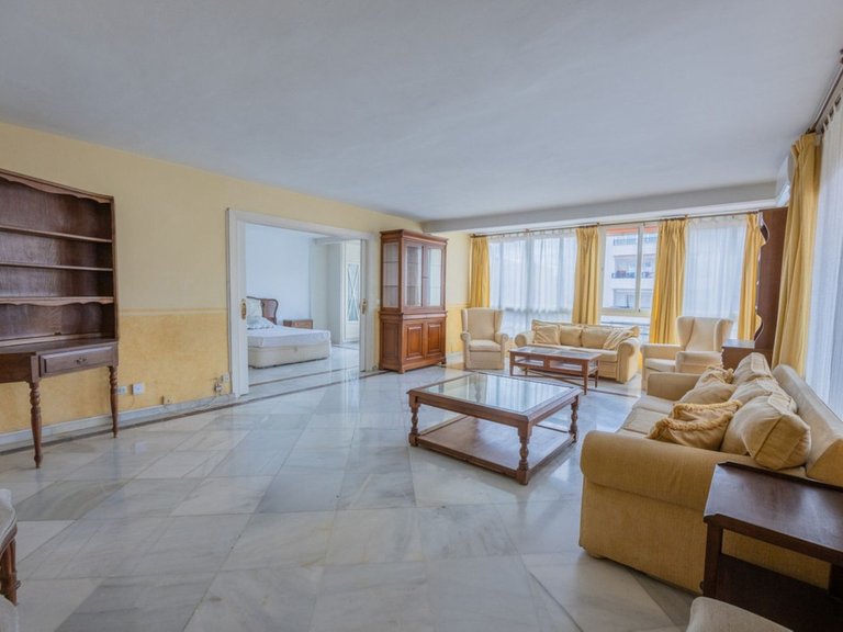 Apartment for Sale in Marbella, Malaga 7
