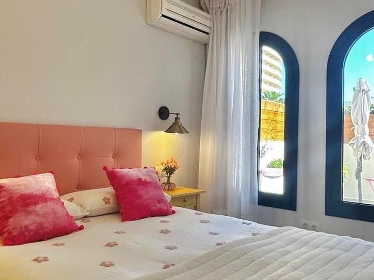 Apartment for Sale in Los Alamos, Malaga 18