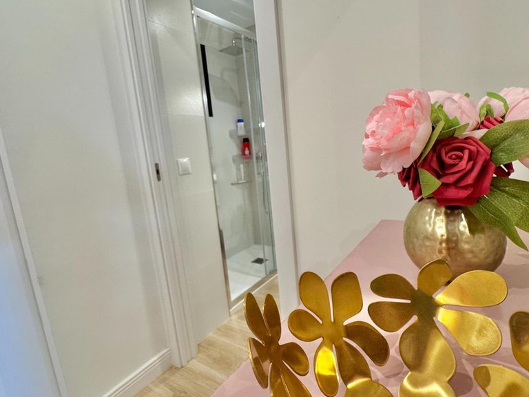 Apartment for Sale in Los Alamos, Malaga 30