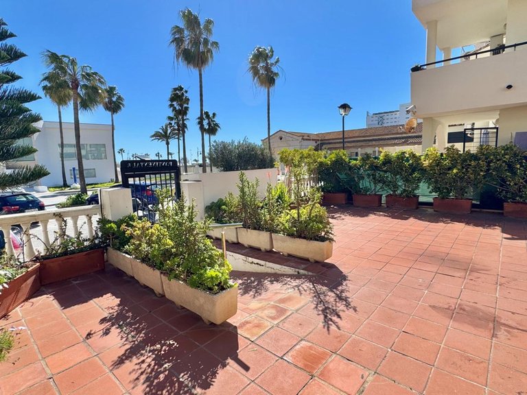 Apartment for Sale in Los Alamos, Malaga 42