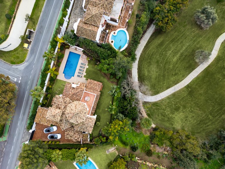 Villa for Sale in Costa del Sol La Quinta, Malaga 21