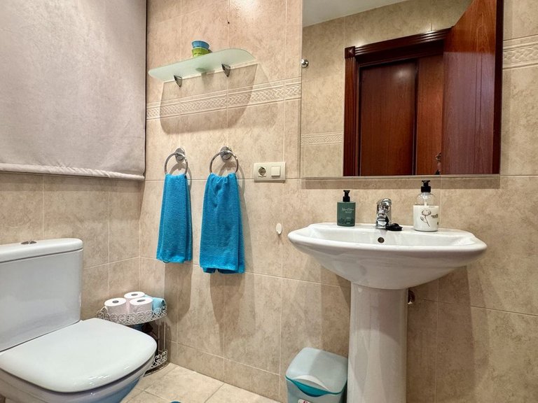 Apartment for Sale in Fuengirola, Malaga 31