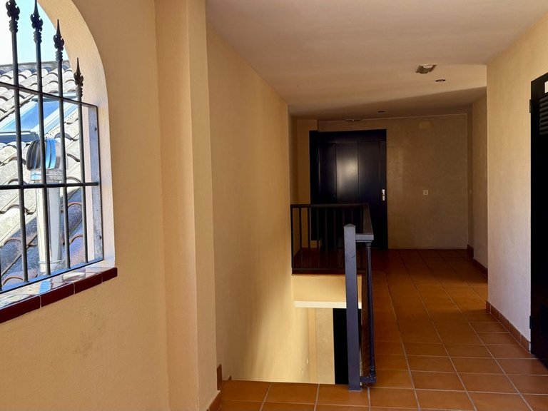 Apartment for Sale in Fuengirola, Malaga 51