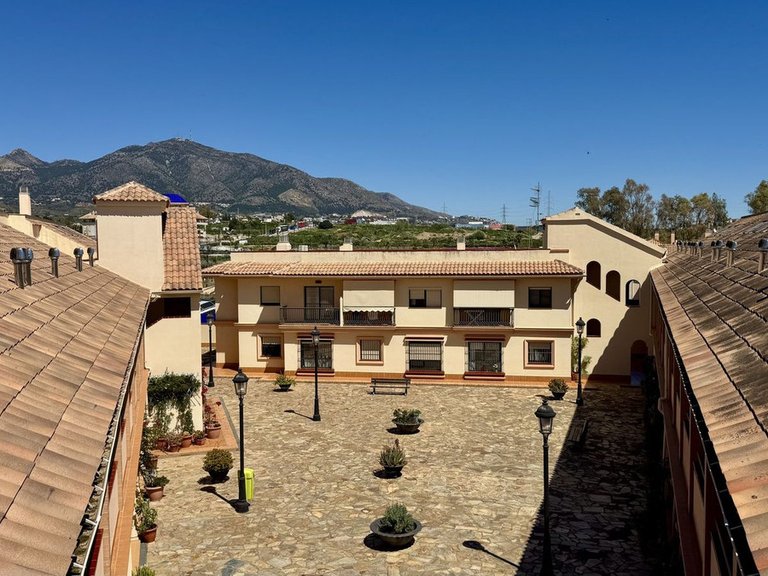 Apartment for Sale in Fuengirola, Malaga 52