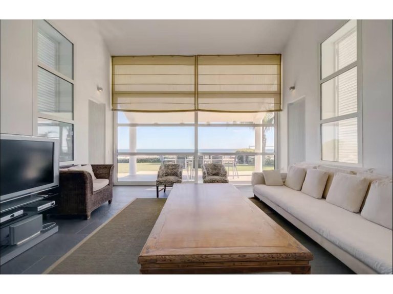 Villa for Sale in Manilva, Malaga 11