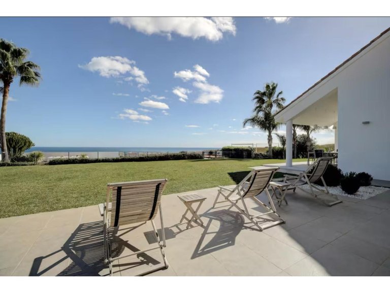 Villa for Sale in Manilva, Malaga 25
