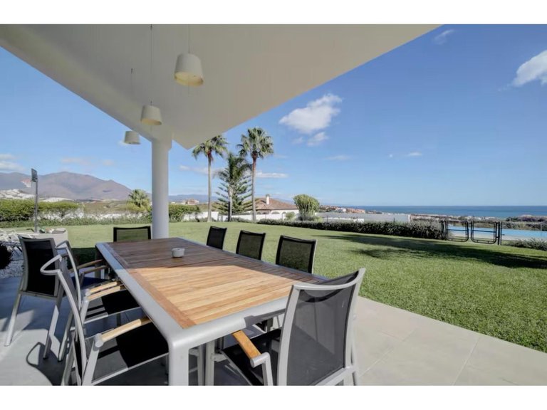 Villa for Sale in Manilva, Malaga 28