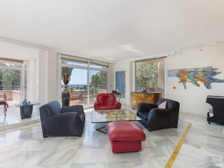 Apartment for Sale in Nueva Andalucía, Malaga 5