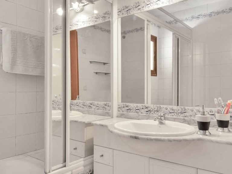 Apartment for Sale in Benahavís, Malaga 4