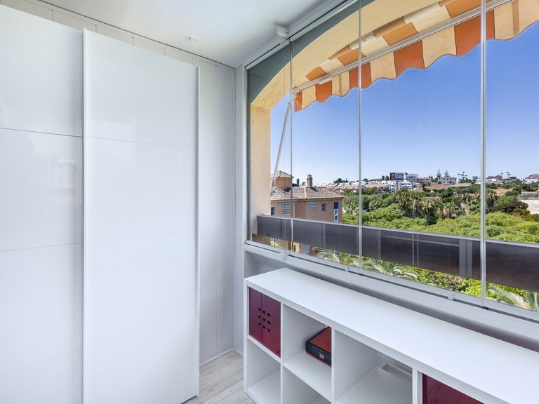 Apartment for Sale in Fuengirola, Malaga 14