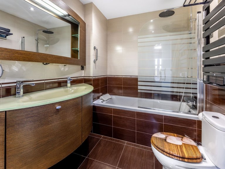 Apartment for Sale in Fuengirola, Malaga 24
