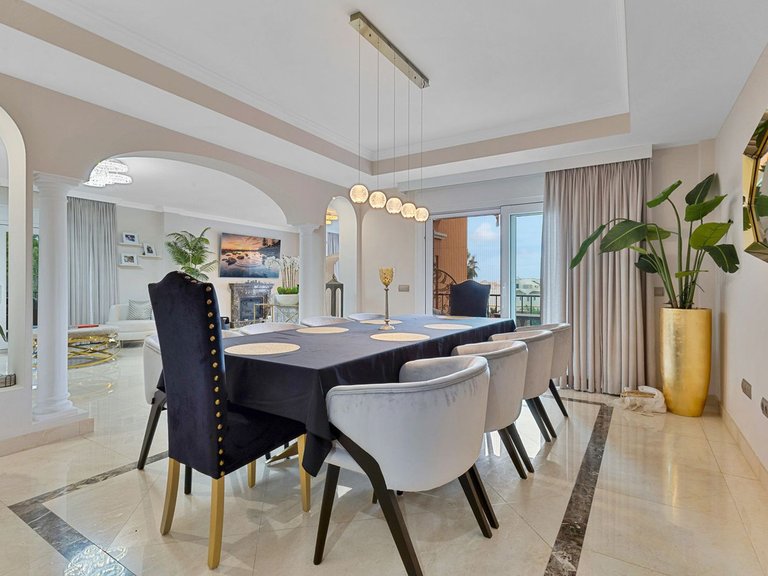 Villa for Sale in Benalmadena Costa, Malaga 12