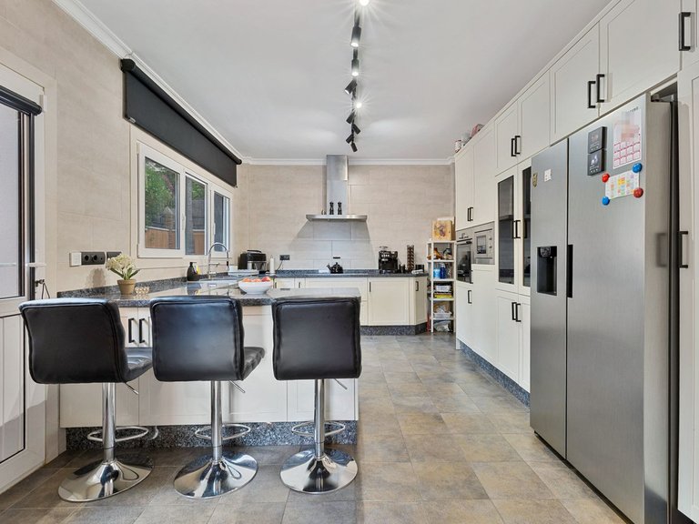 Villa for Sale in Benalmadena Costa, Malaga 14