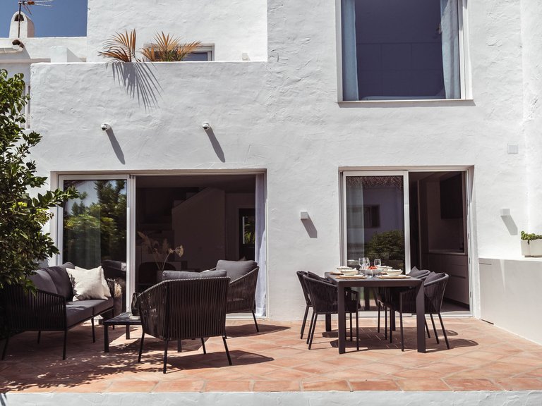 Town House for Sale in Nueva Andalucía, Malaga 25