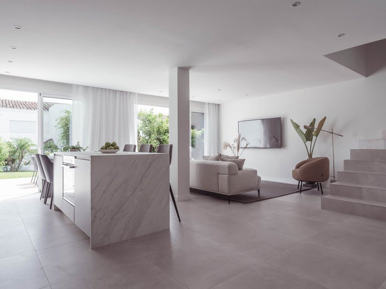 Town House for Sale in Nueva Andalucía, Malaga 29