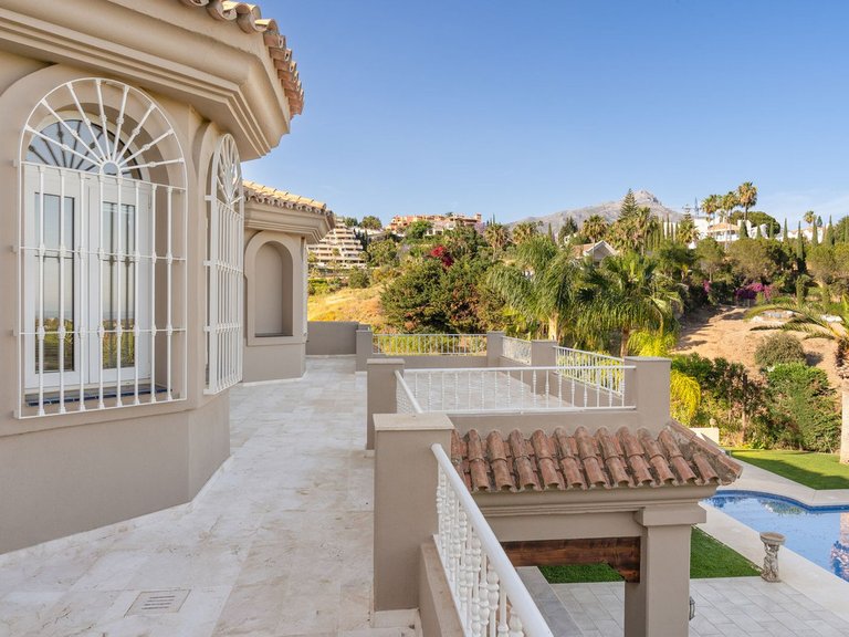 Villa for Sale in Marbella, Malaga 49