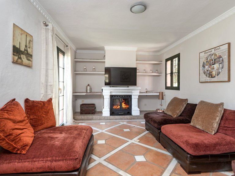 Villa for Sale in Benahavís, Malaga 37