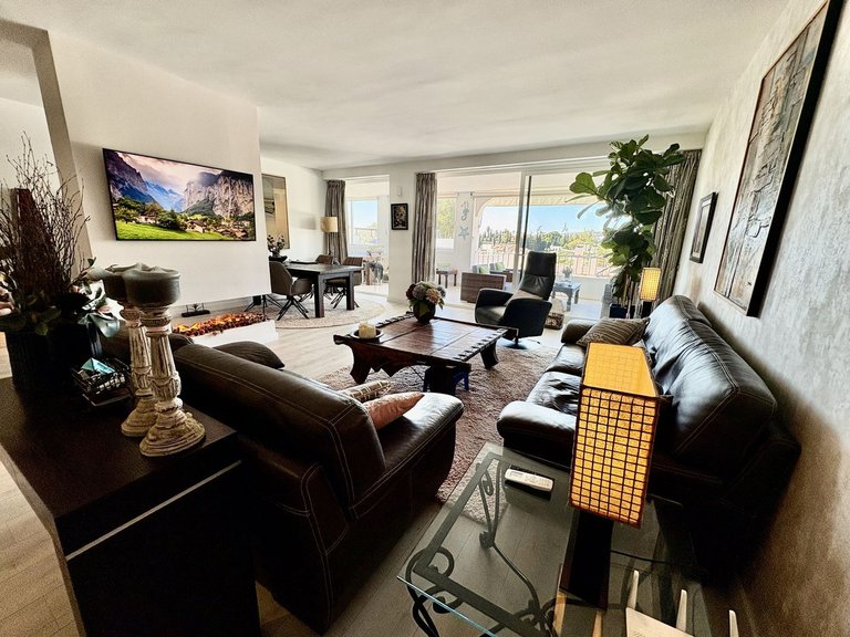 Apartment for Sale in La Quinta, Malaga 7