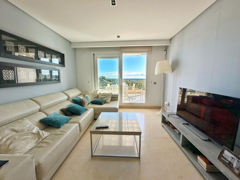 Apartment for Sale in Los Arqueros, Malaga 2