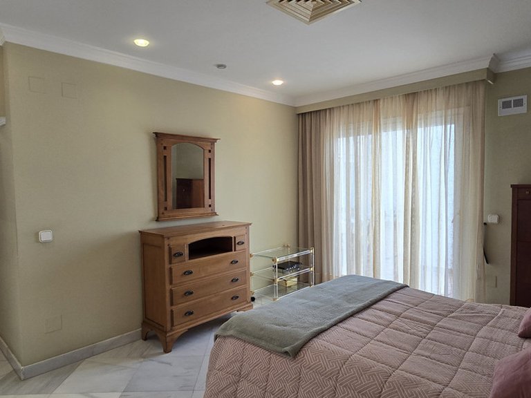 Apartment for Sale in Torremolinos Centro, Malaga 35