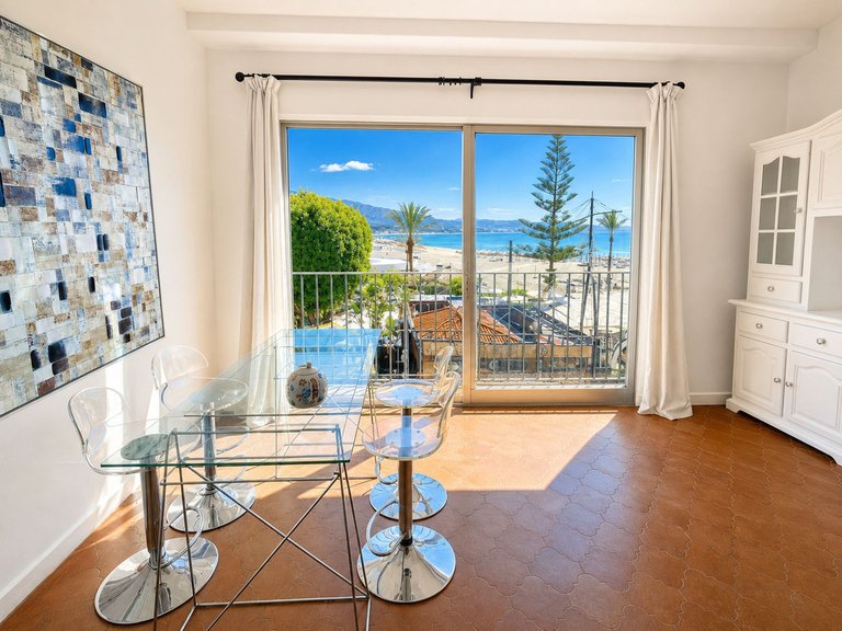 Apartment for Sale in Marbella, Malaga 1