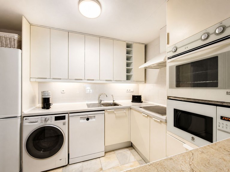 Apartment for Sale in Marbella, Malaga 9