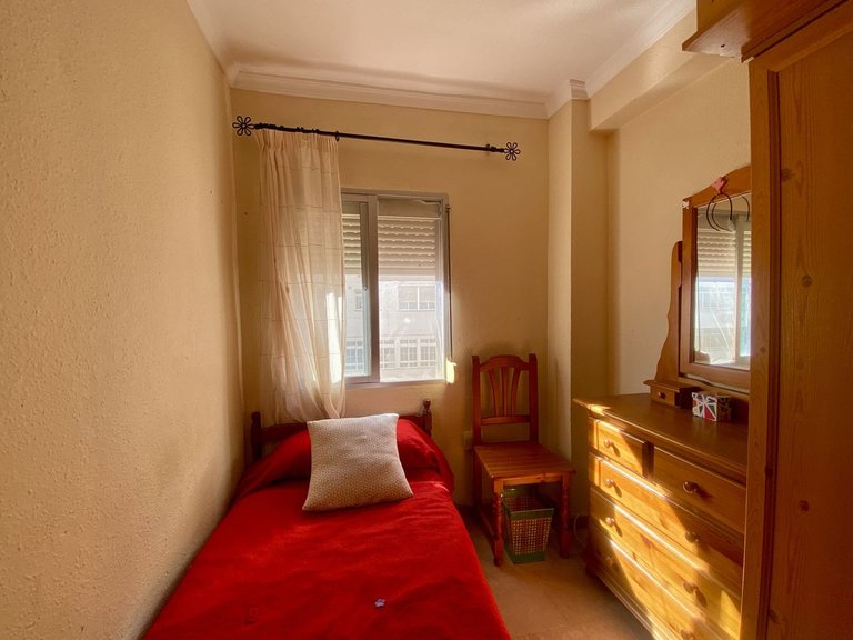 Apartment for Sale in Málaga, Malaga 15