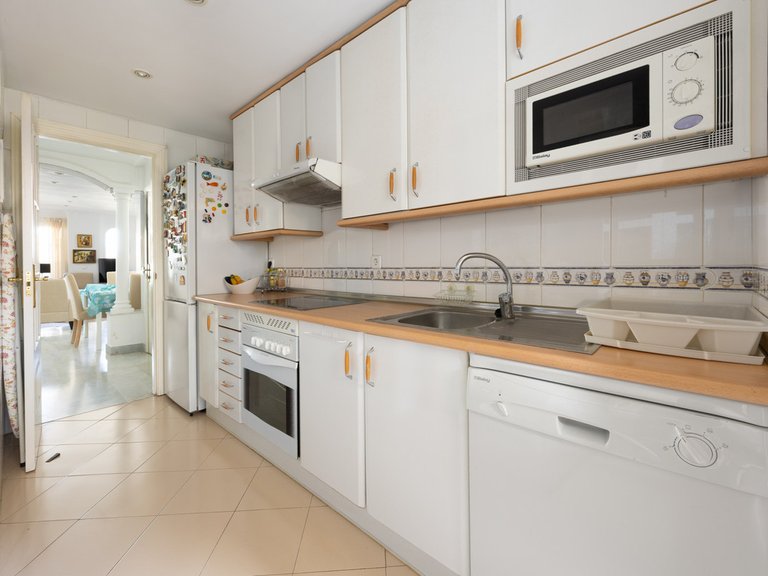Apartment for Sale in Nueva Andalucía, Malaga 3