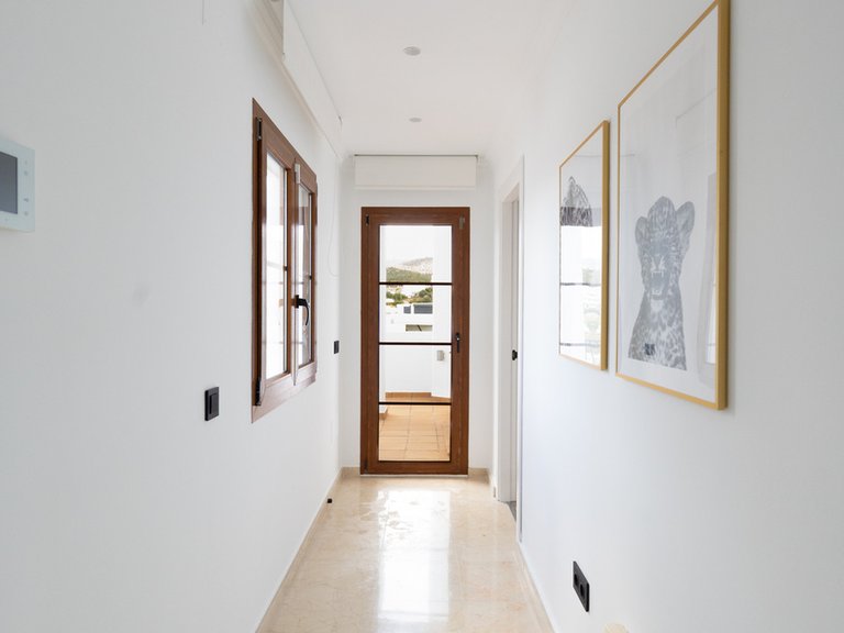 Villa for Sale in Estepona, Malaga 15