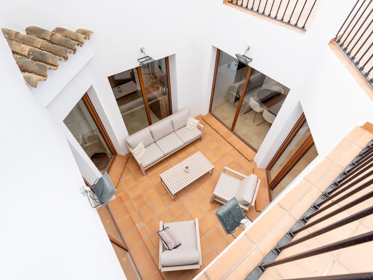 Villa for Sale in Estepona, Malaga 19