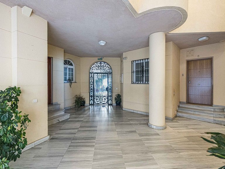Apartment for Sale in Los Pacos, Malaga 48