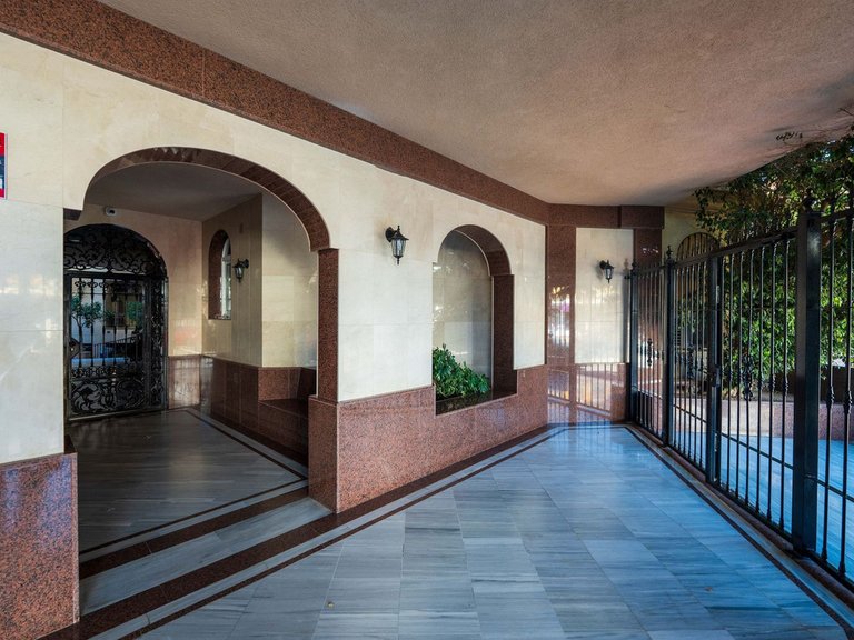 Apartment for Sale in Los Pacos, Malaga 49